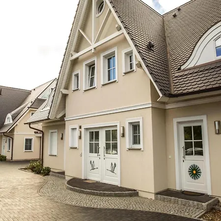 Ferienwohnung, * זינקסט